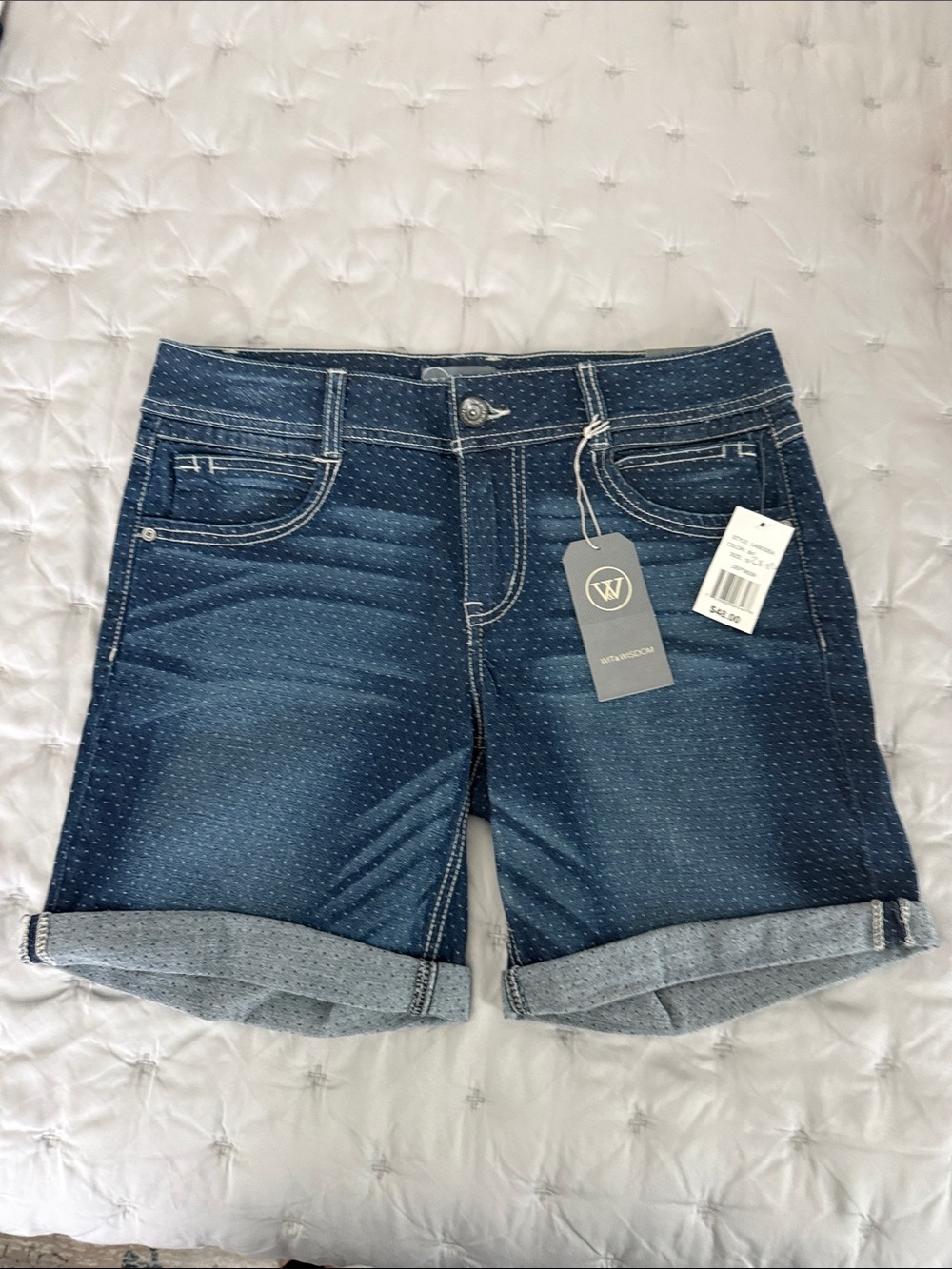 Wit & Wisdom Dark Blue Polka Dot Denim Roll-Cuff Shorts